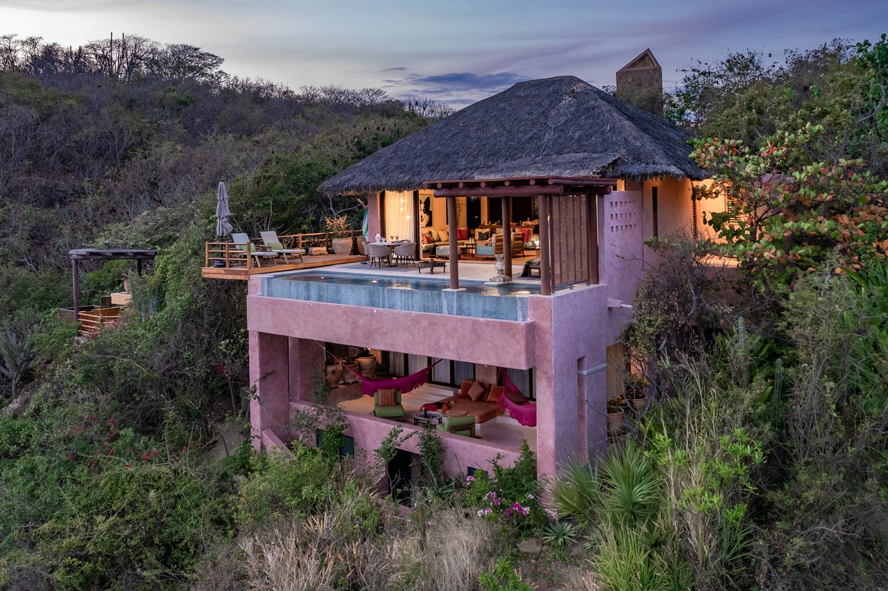 3 bedroom, Single Family Home, Bugamvilla, Montecito Beach Village