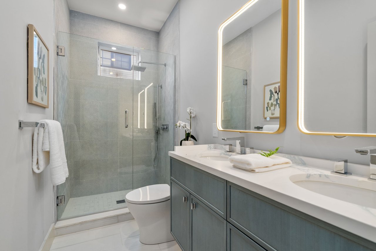 The Residences at Pearl 