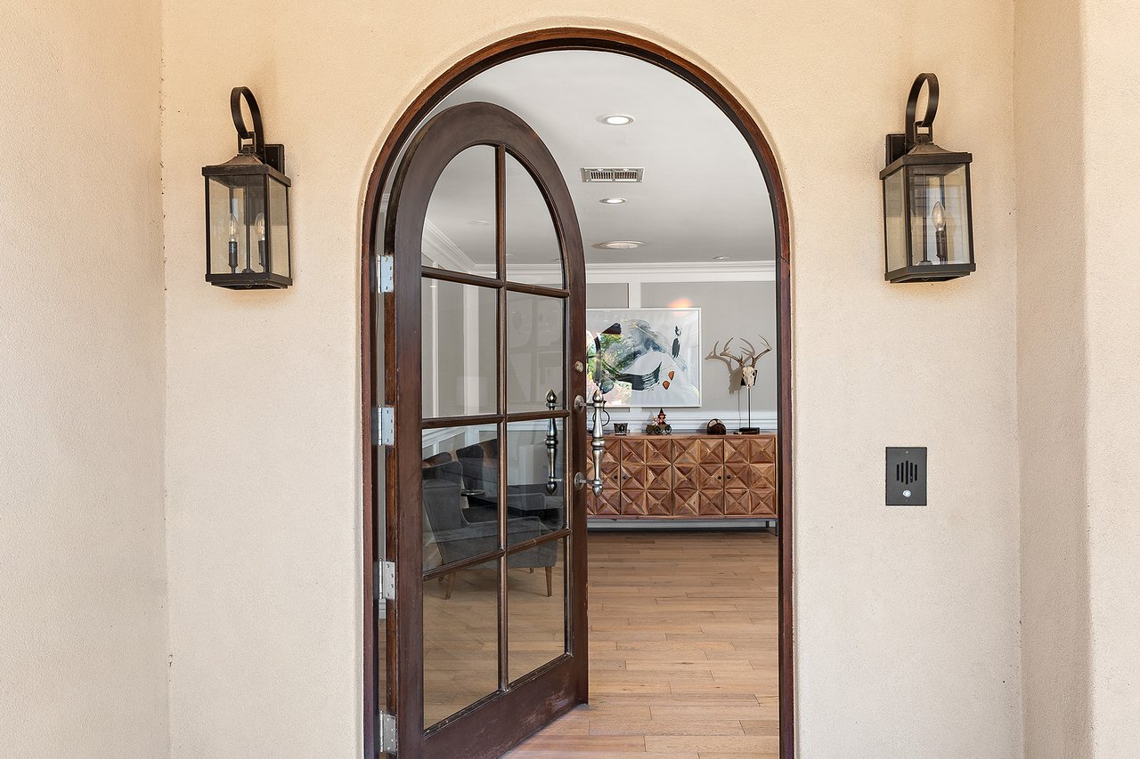 3508 E MARLETTE Avenue