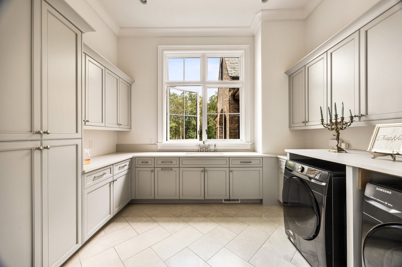 3456 Old Plantation Road NW