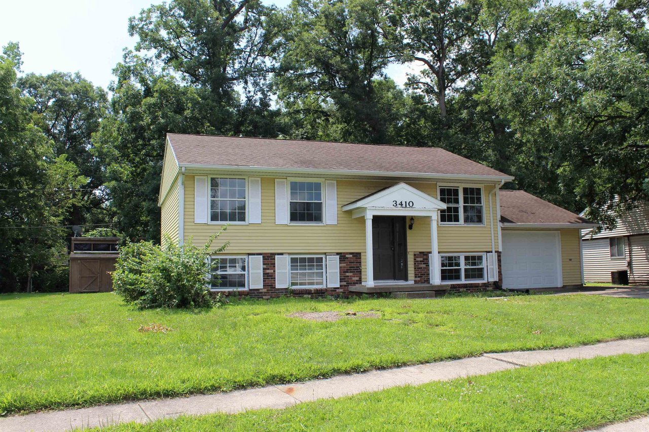 3410 Chaucer Dr