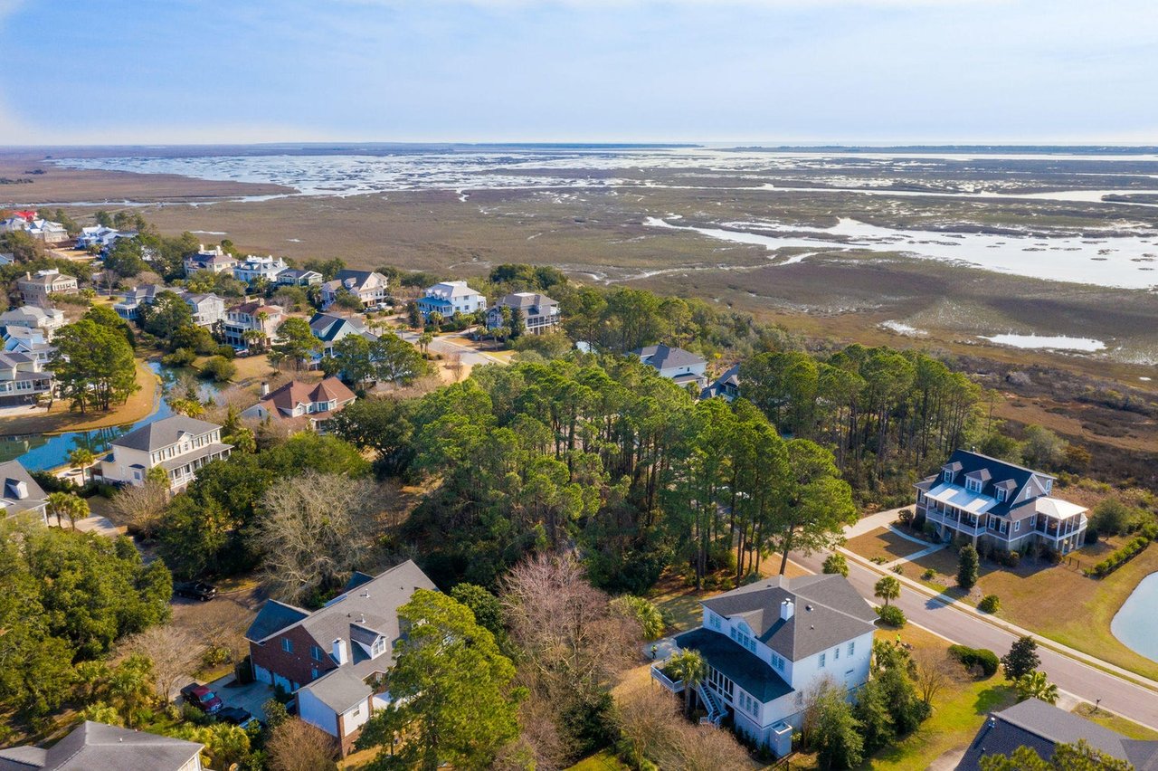 1211 Southern Oak Way