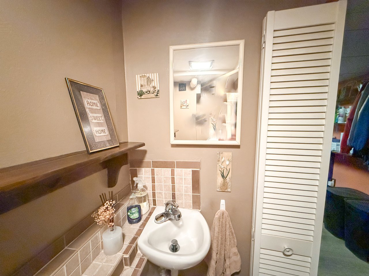 FOR SALE | Turnkey Business & Home