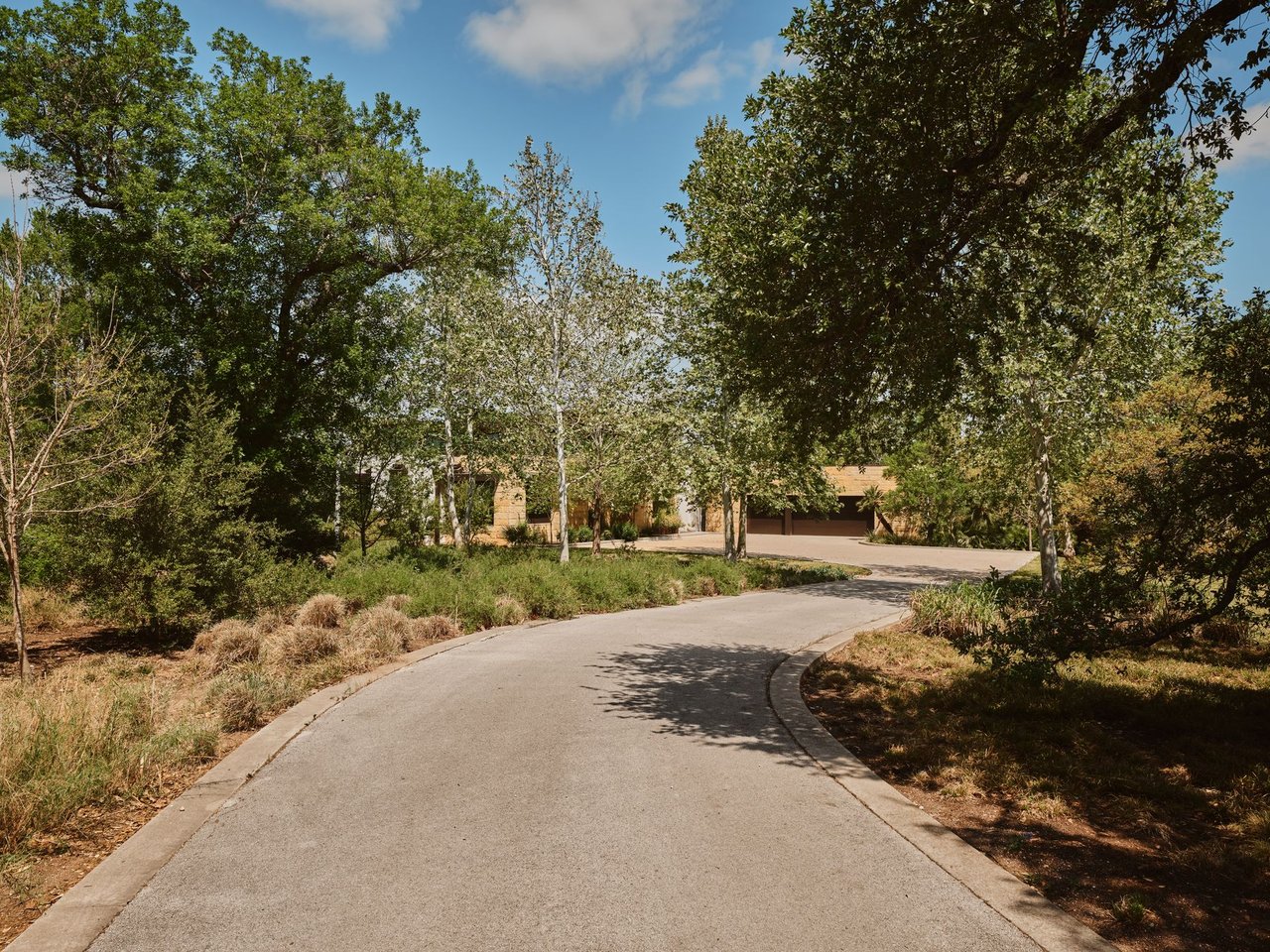 The Lake View Modern Garden Estate