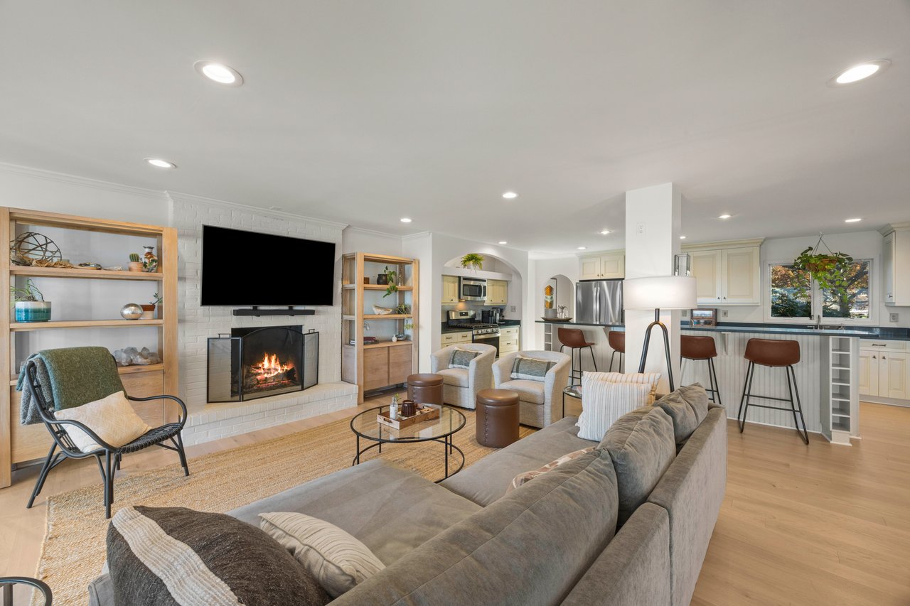 CHESTER RIVER WATERFRONT | 806 MONROE MANOR ROAD