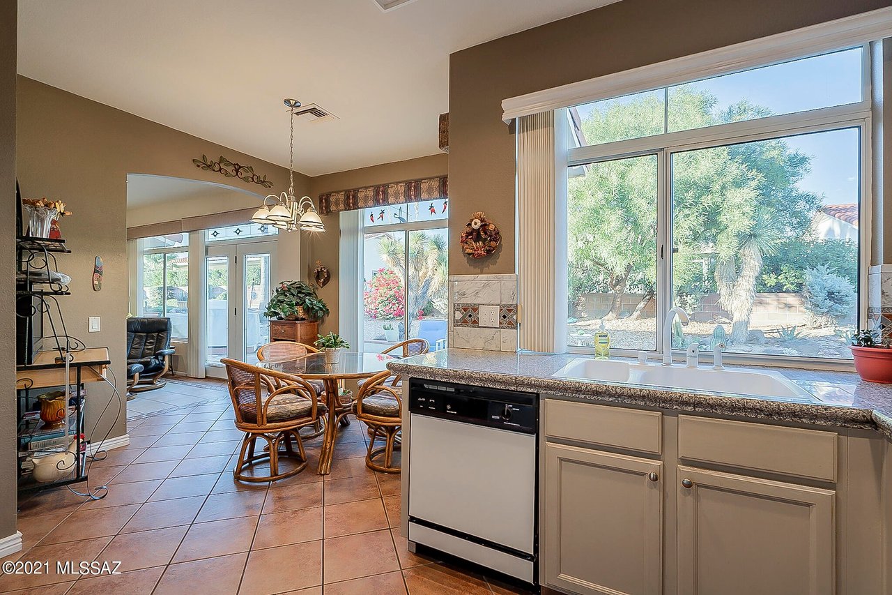 1345 E Royal Ridge Dr