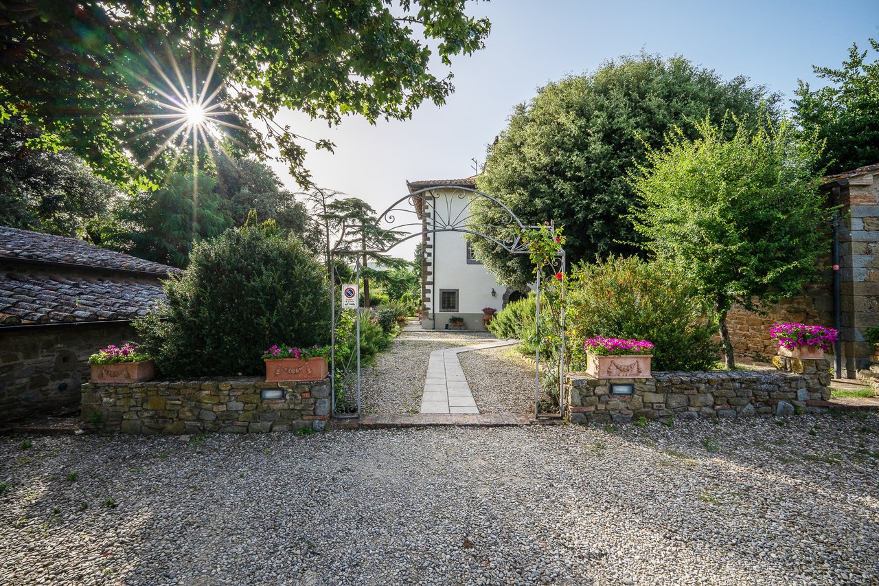 VILLA MECENATE