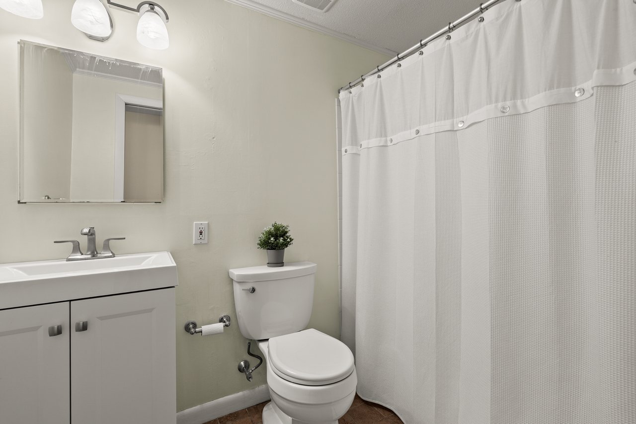 90 Helena Rd Marshfield