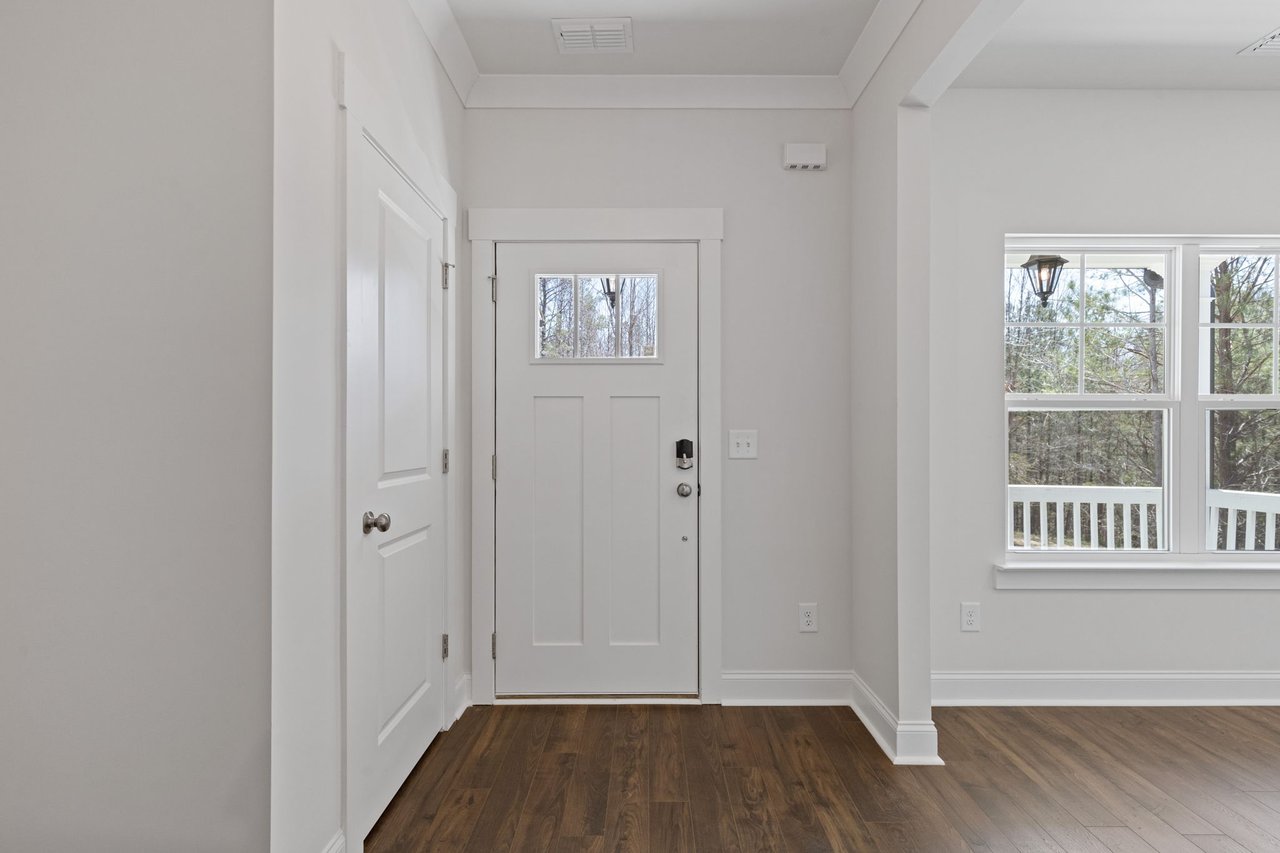 78 Radiant Ct