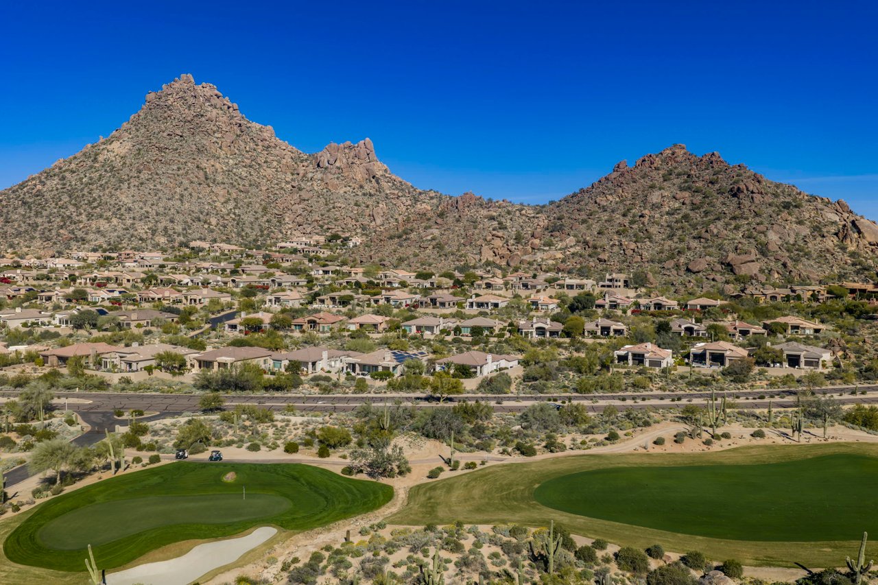 11129 E JUAN TABO Road