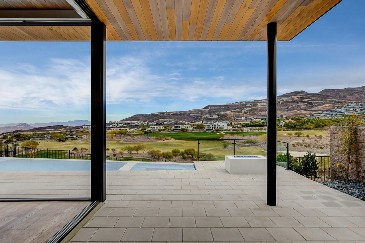 Modern Model Home for Sale in MacDonald Highlands