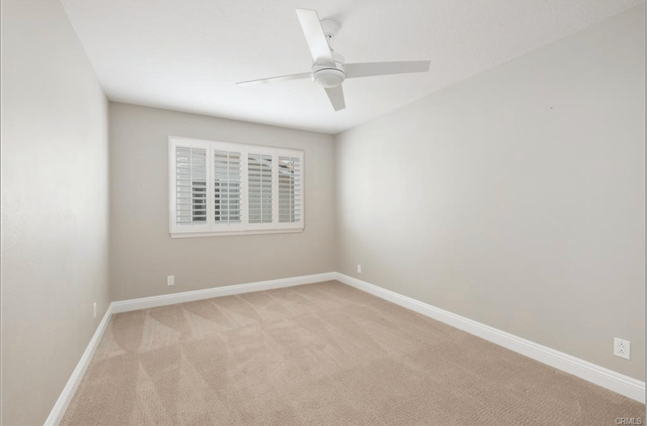 23921 Catbird Court
