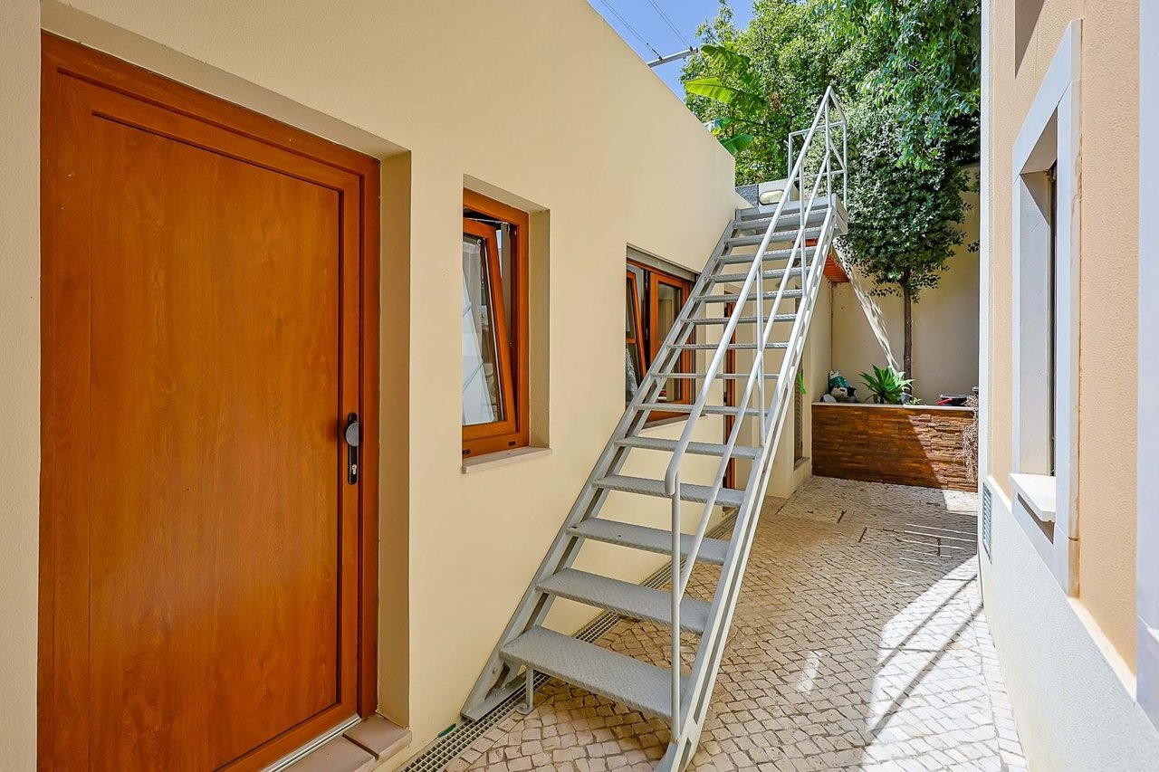 Trophy 5+2 Bedrooms Villa in Gandarinha,  Cascais’ Crown Jewel of Discrete Luxury and Sustainability