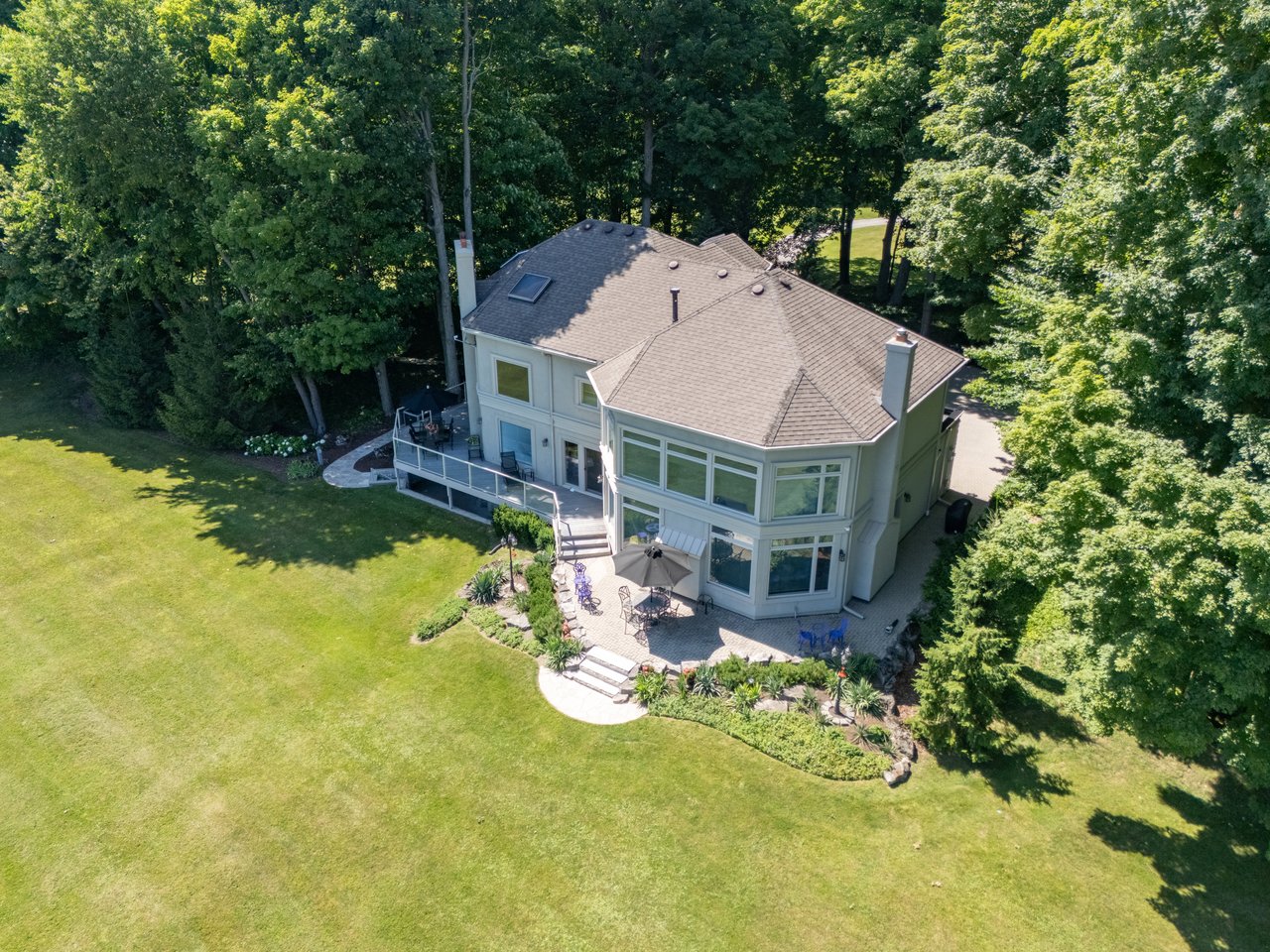 1270 1 Side Road, Burlington