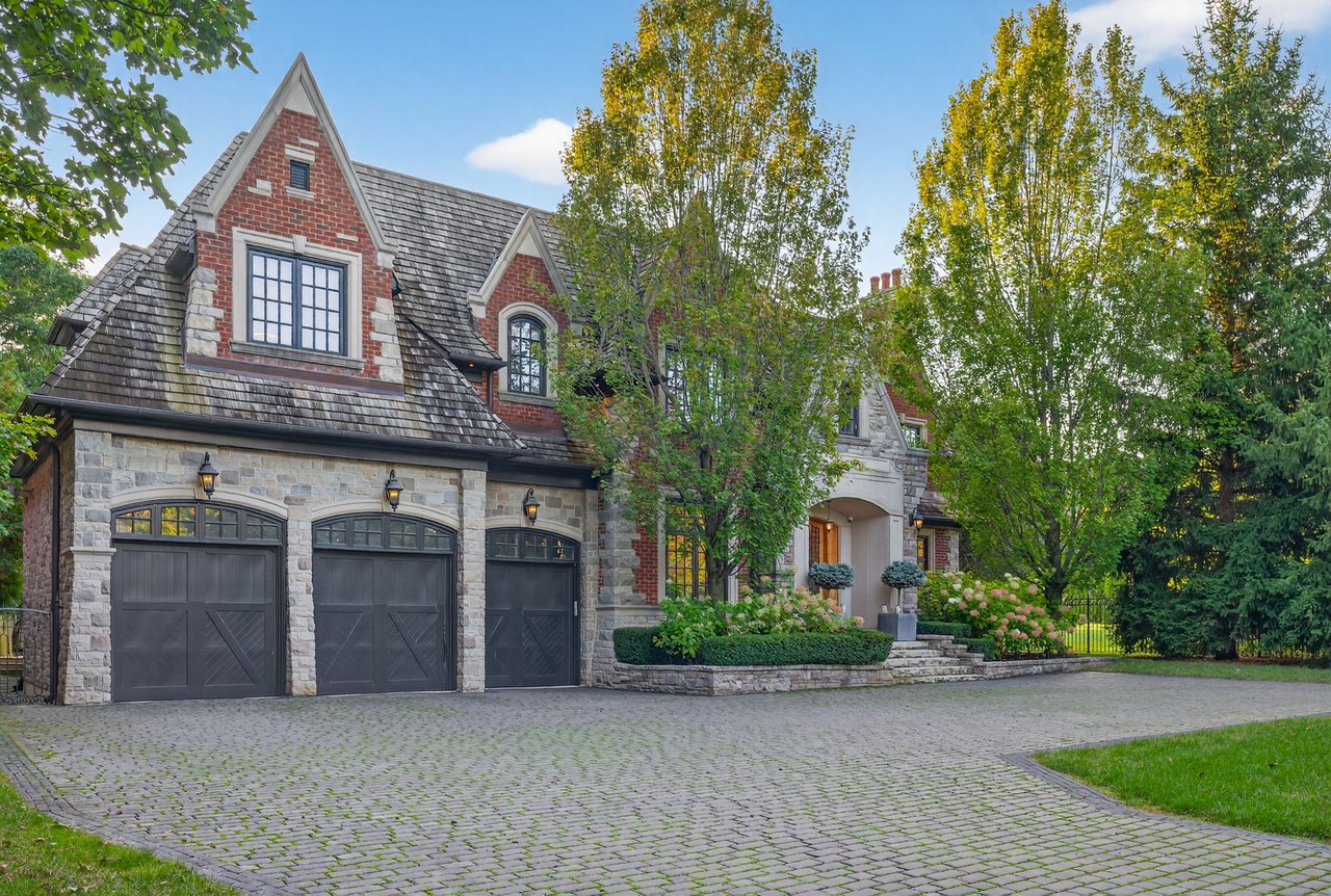 Chateau-Inspired