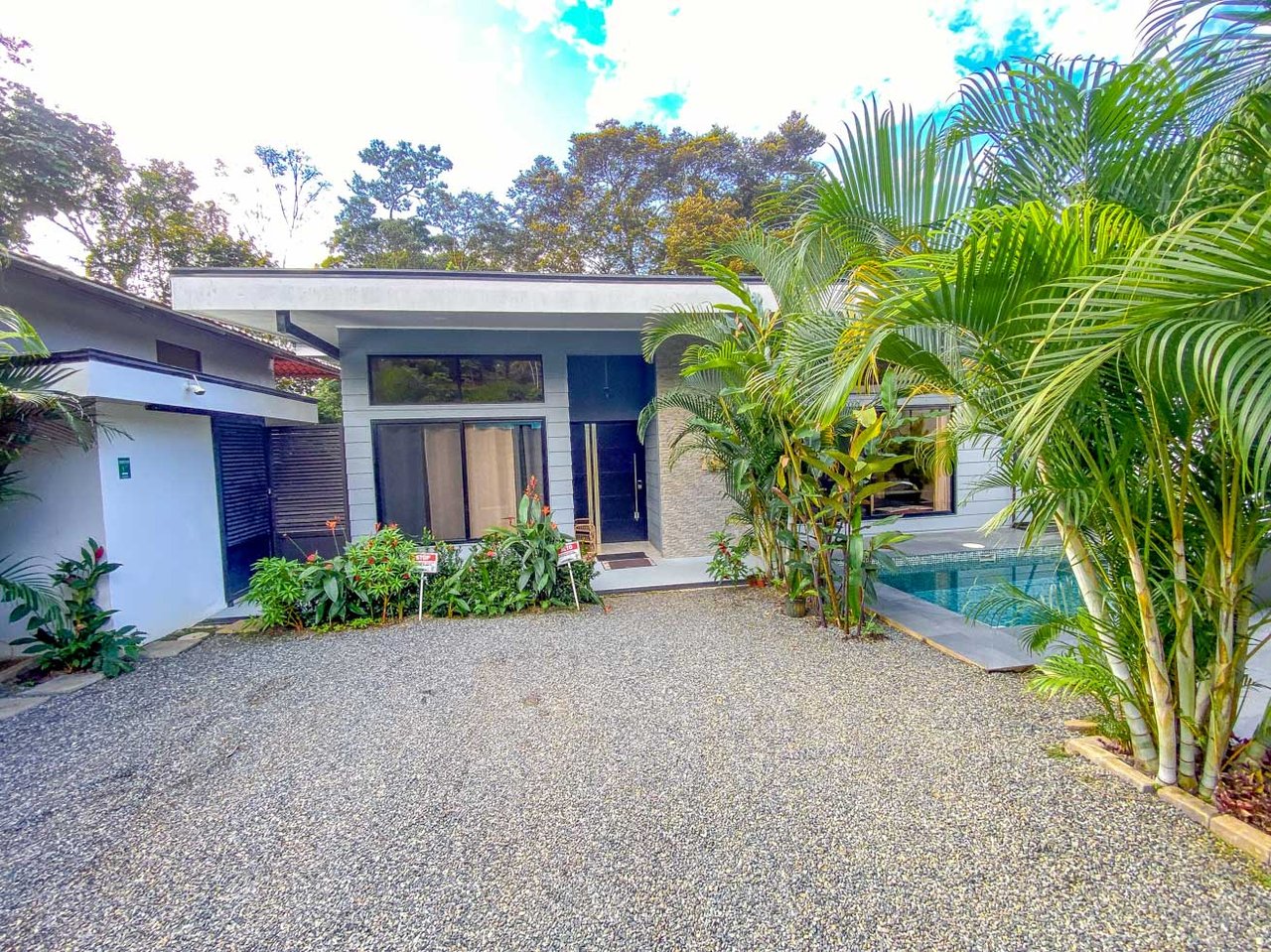 Tropical 4-Bedroom Home for Sale in Uvita | Pool & Airbnb Income