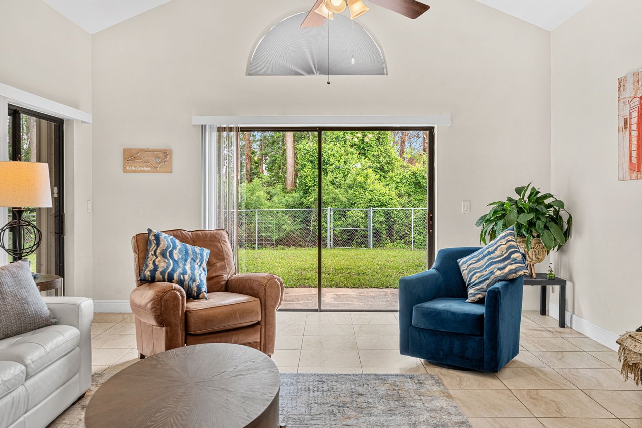 806 VERMONT WOODS LANE