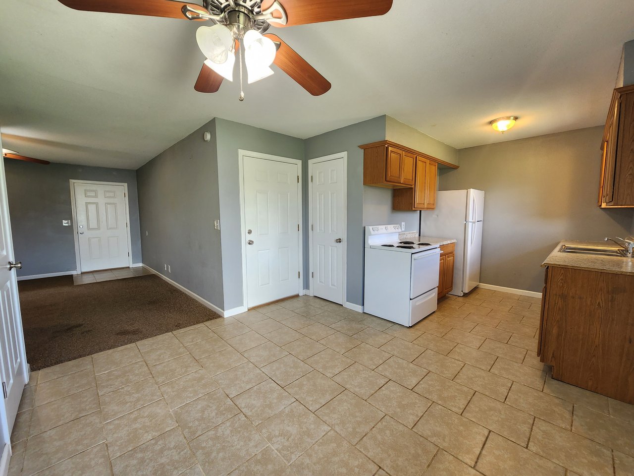 1207 Whispering Glenn Street