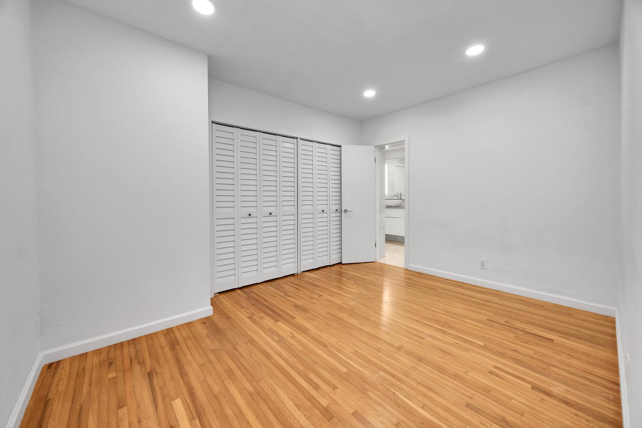 The Oak Haven - The Perfect Coral Gables Home