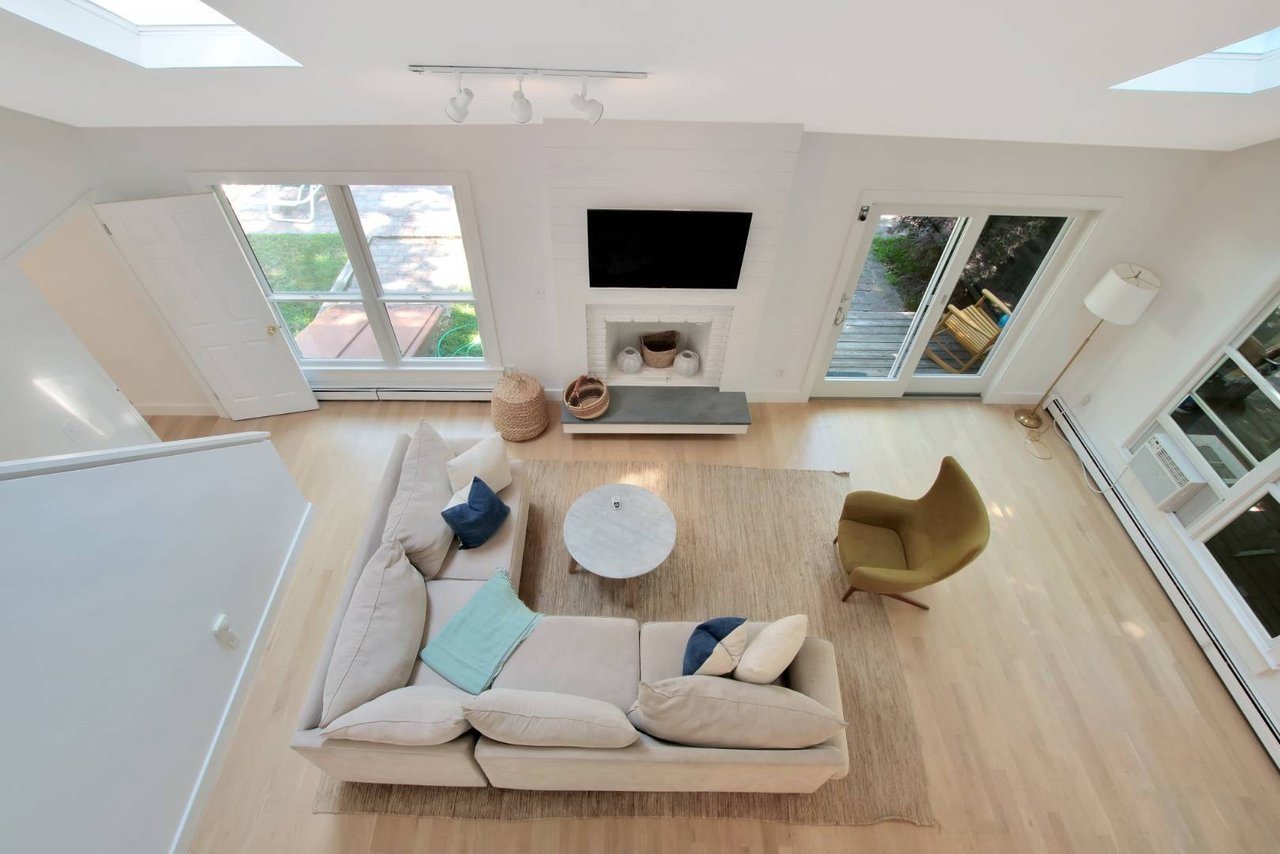 30 Ocean View Ave
