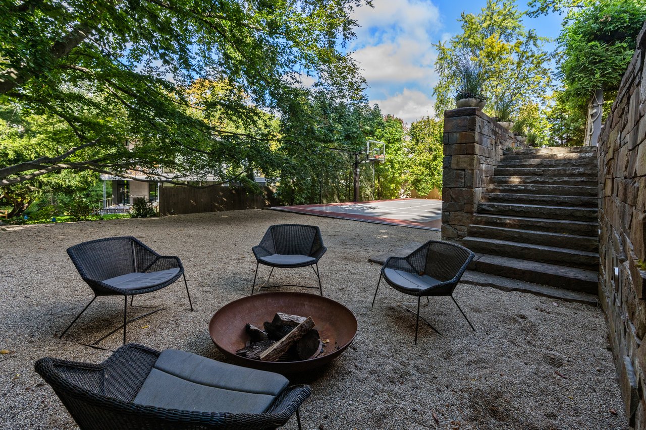 55 Fayerweather Street, Cambridge, MA 02138