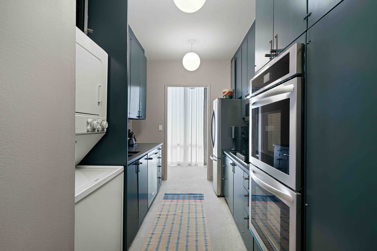 2575 Peachtree Road NE Unit 4H