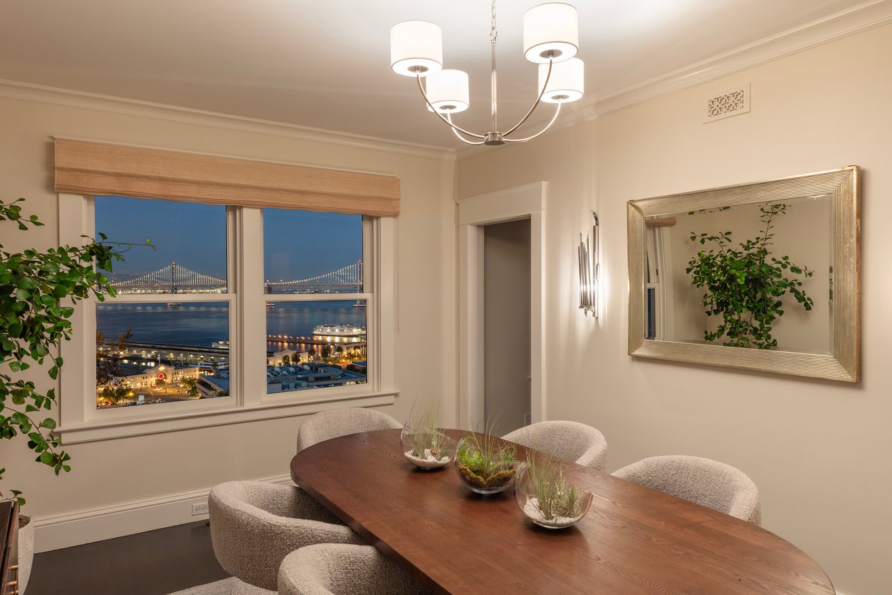 Jewel Box Home With Bridge Bay Views
