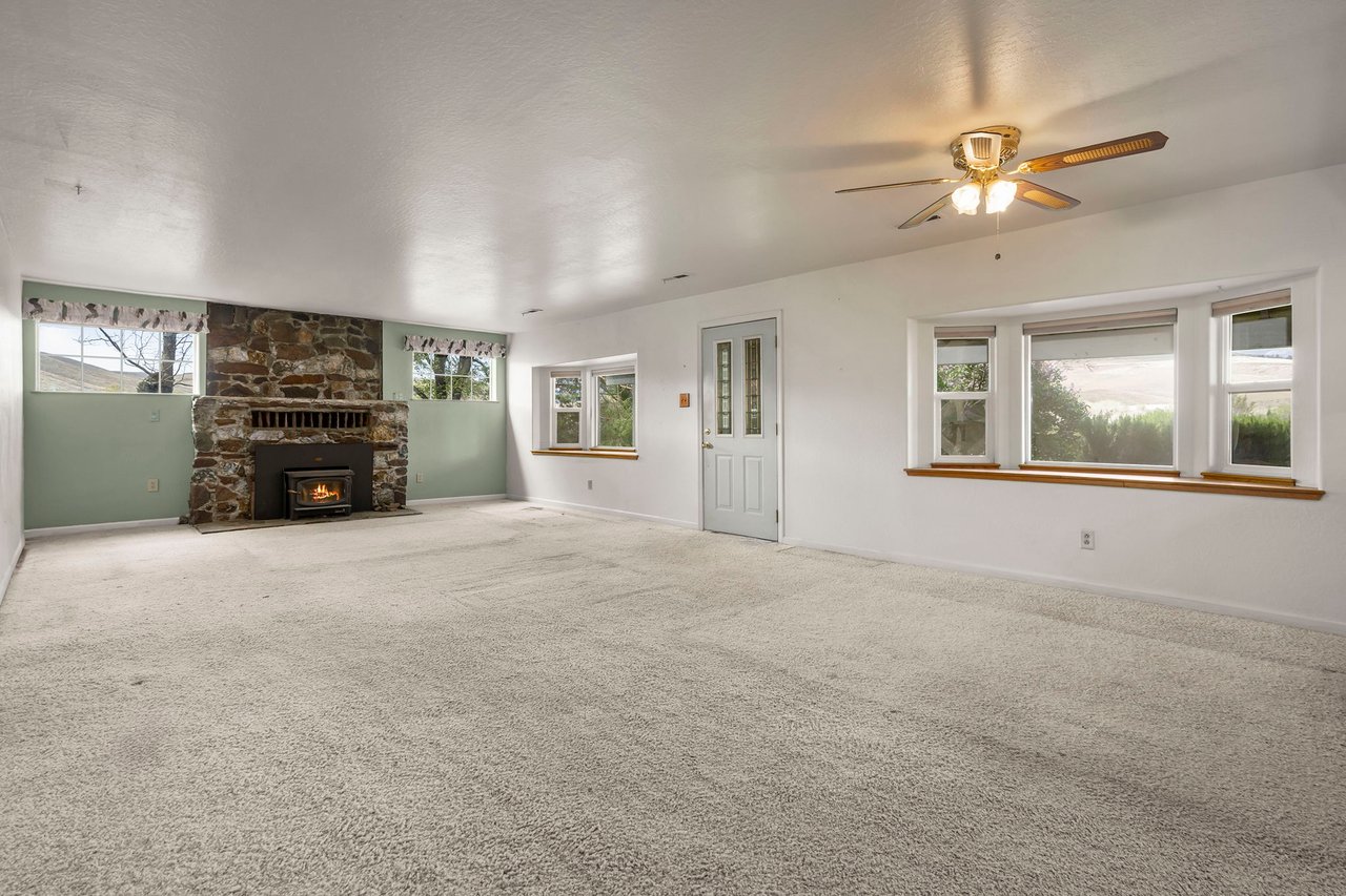 505 Rhodes Rd, Reno, NV 89521