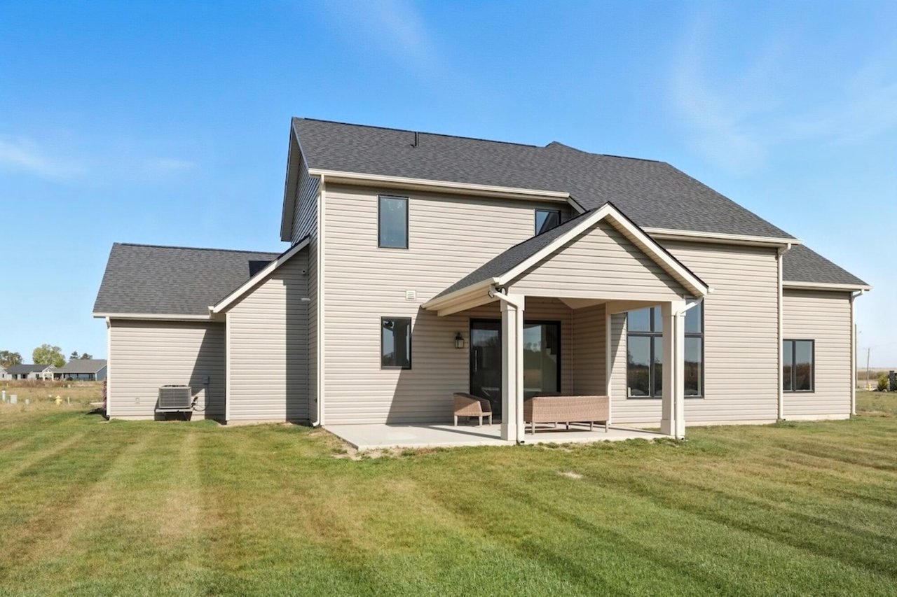 13749 Outpost Lodge Rd