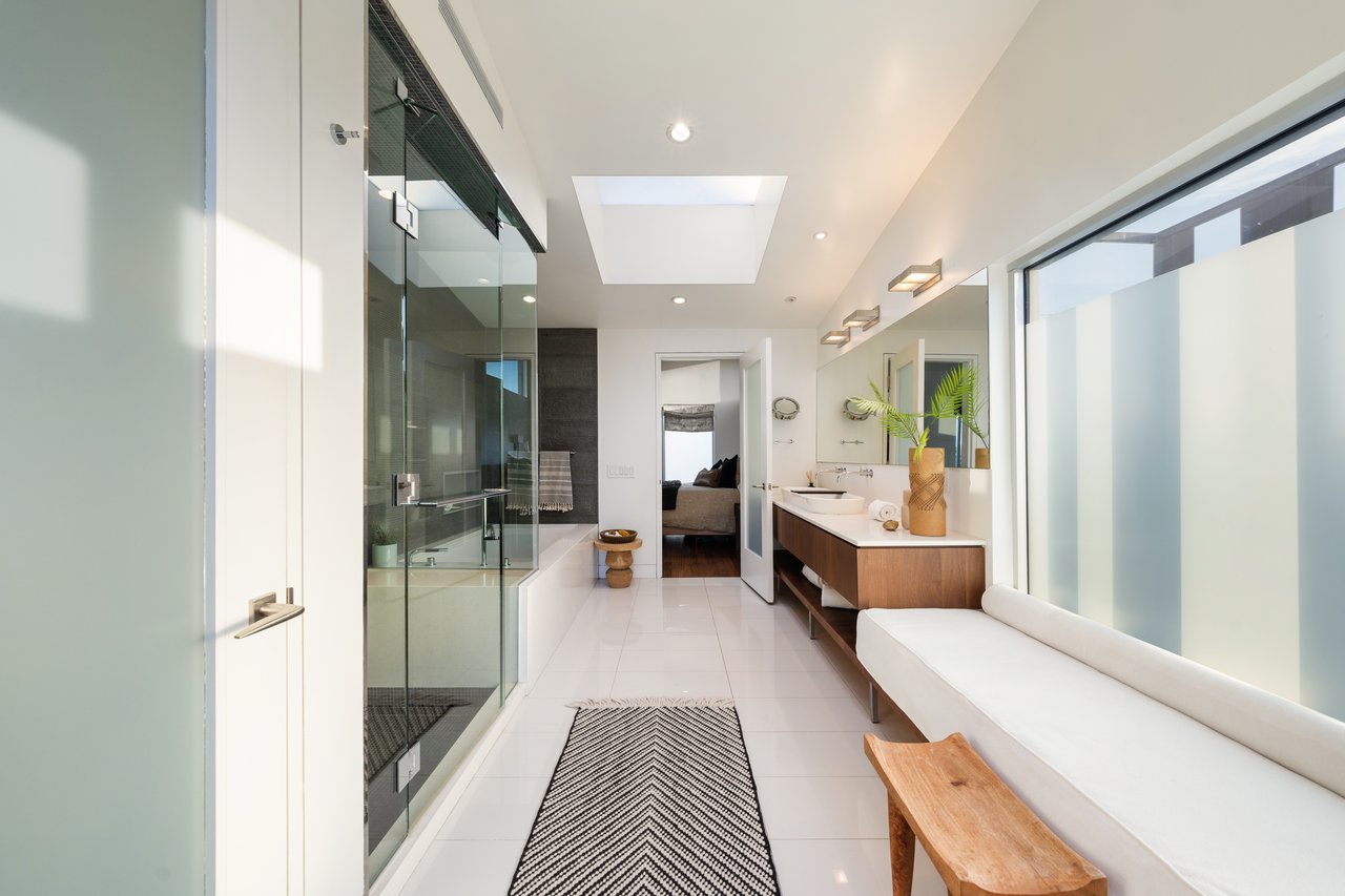 524 Rialto Ave, Venice