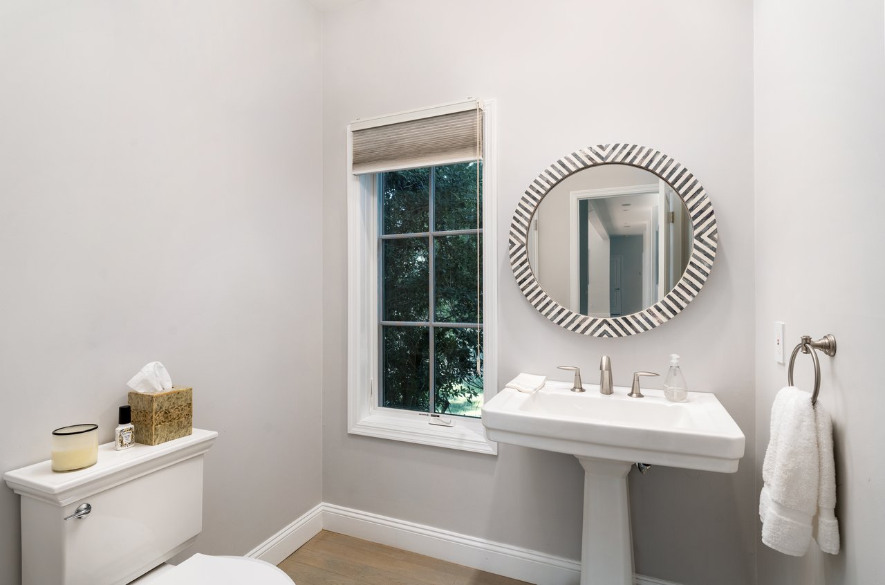 Southampton Village Summer Rental with Tennis / Pool