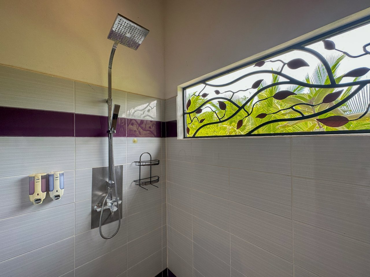 Ojochal Property for Sale – Cabins, Restaurant & 3-Bed Home