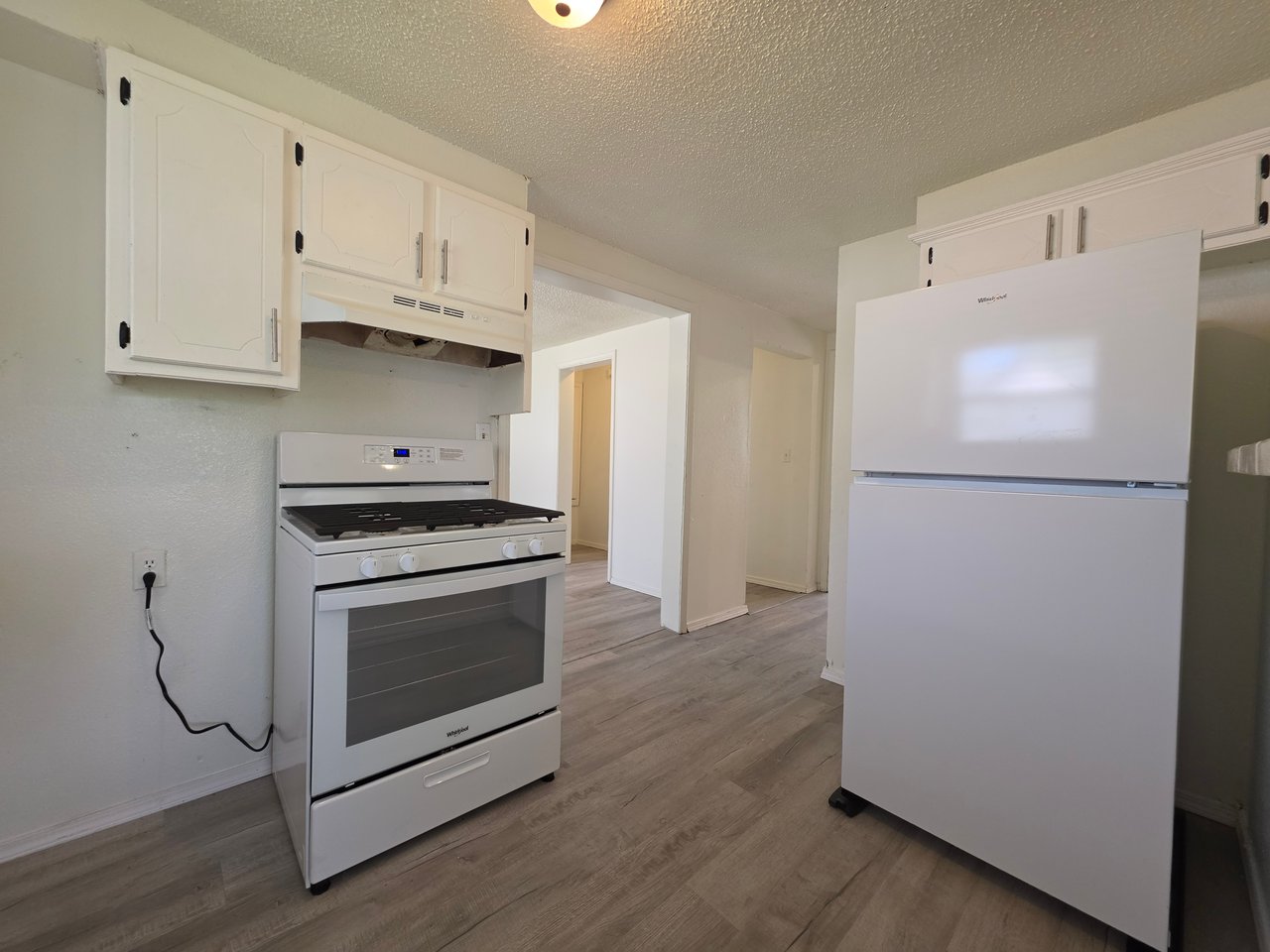 240 S Draper Ave