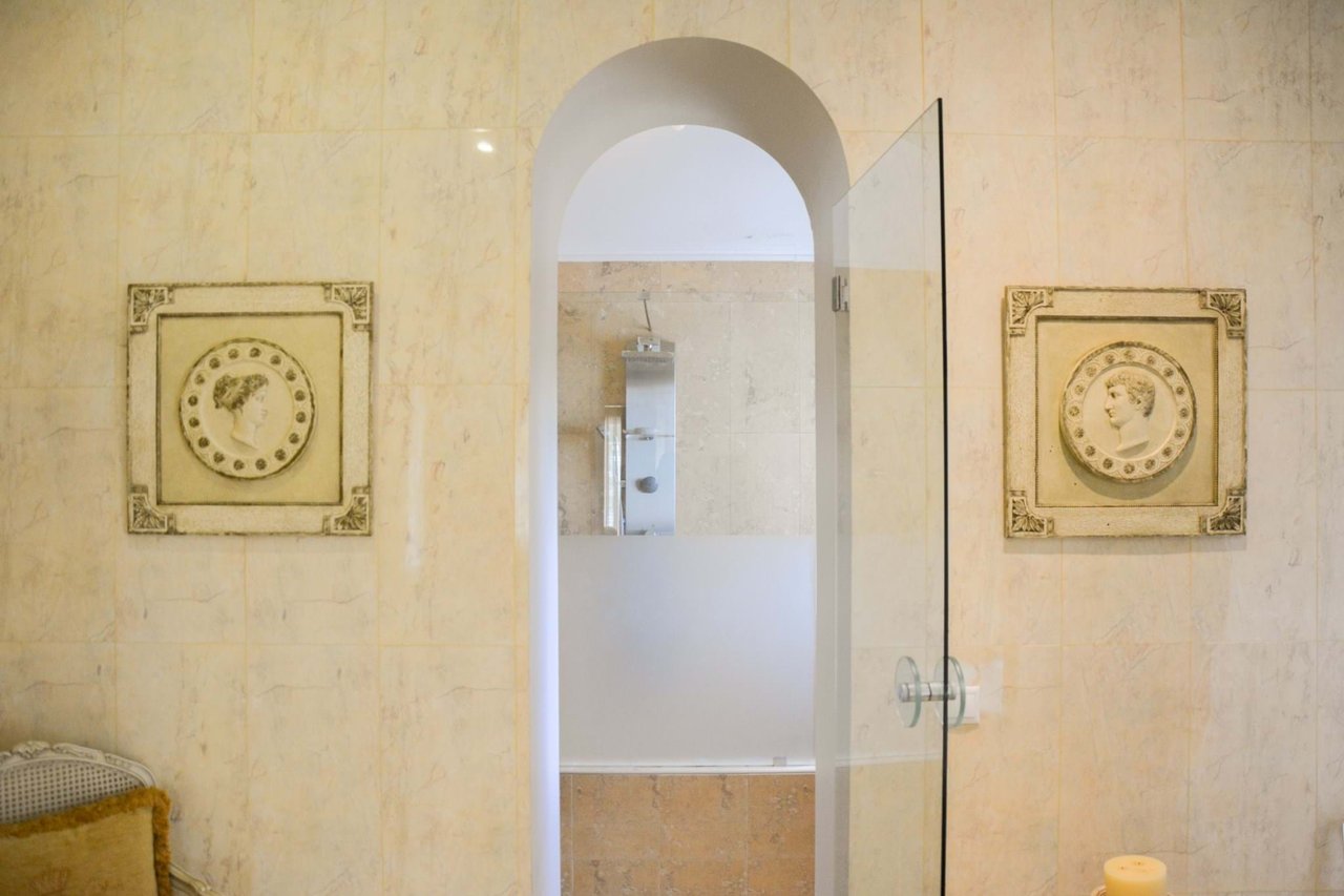 Luxury 4-Bedroom Villa with Indoor Pool – São Miguel, Azores