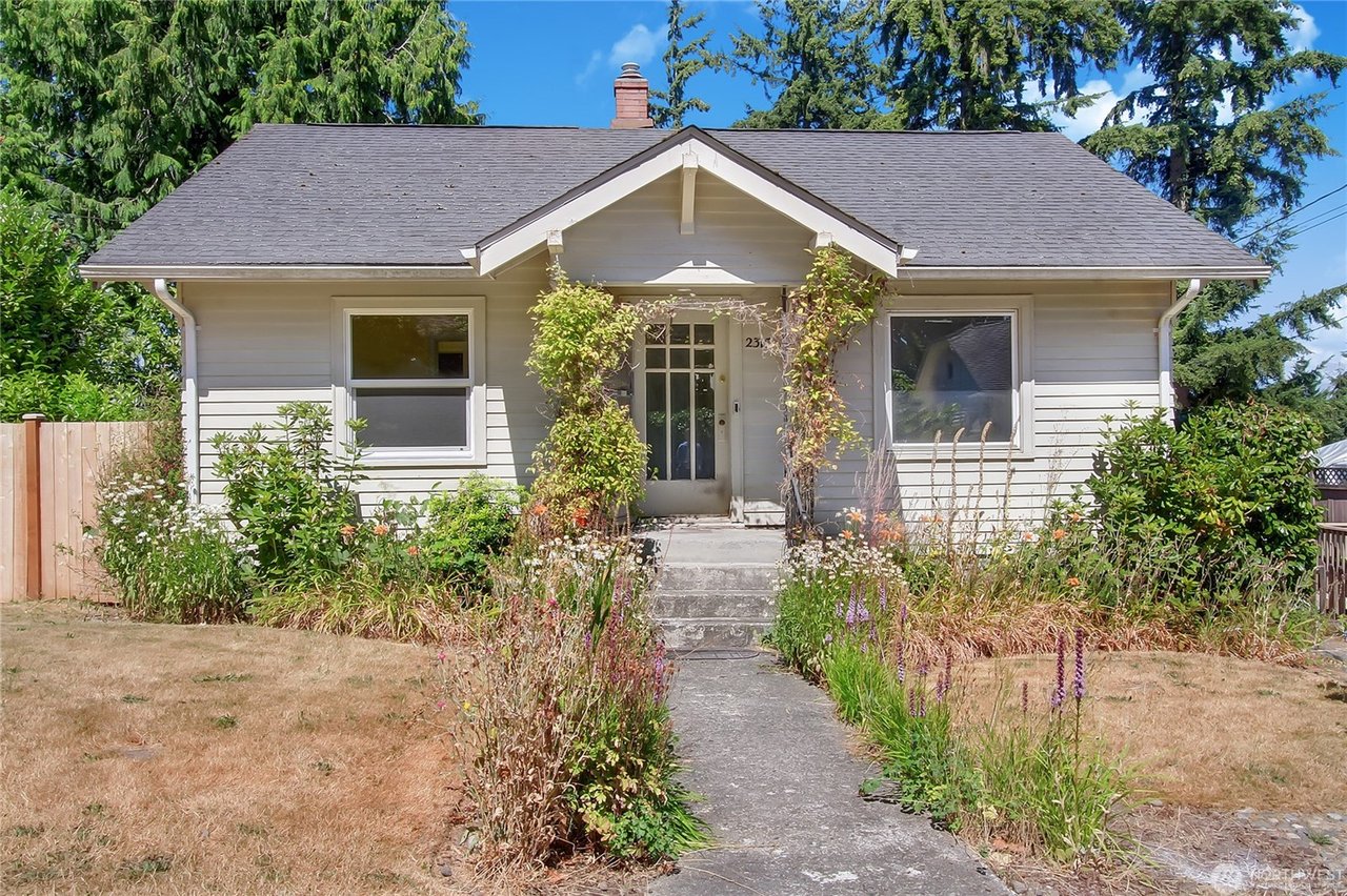 2315 Gale Place