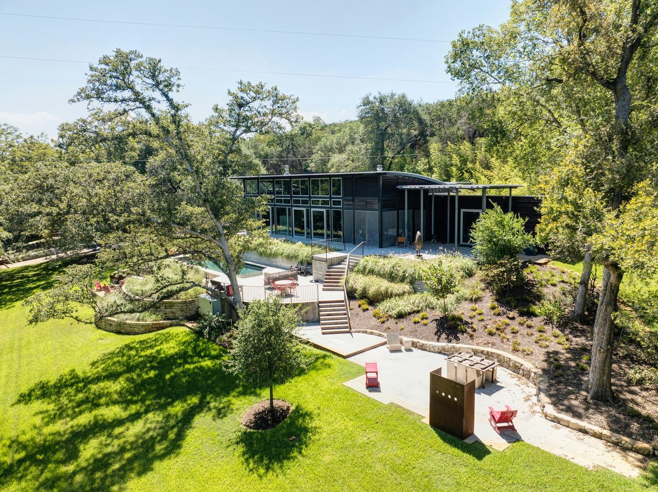 2212 River Hills Road