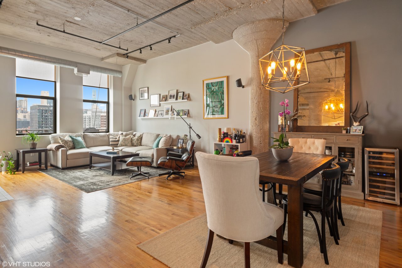  758 N Larrabee St Unit 821