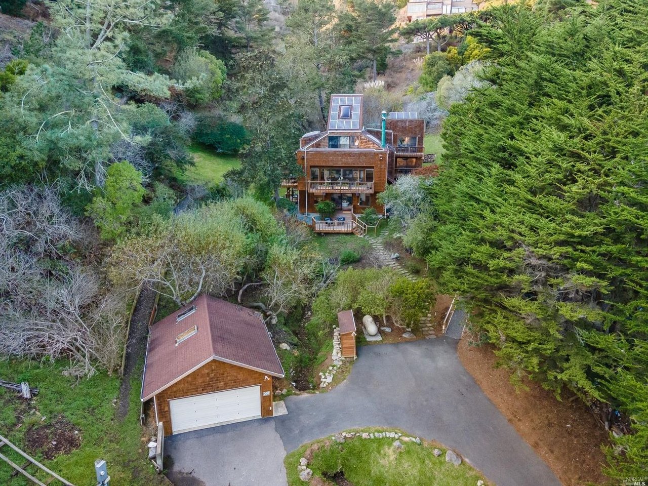 260 Sunset Way