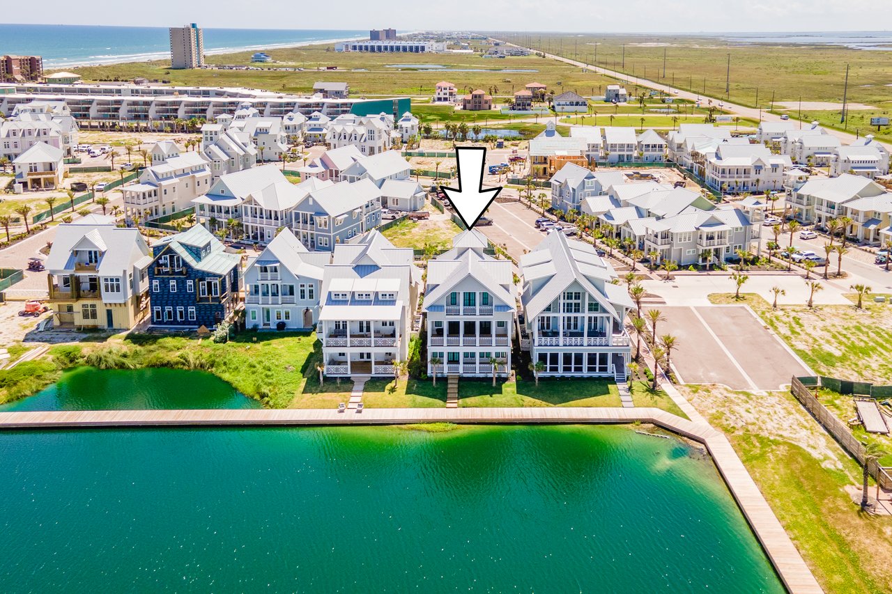 221 Teakwood Drive, Port Aransas, TX 78373