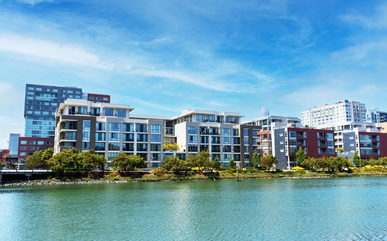 Modern waterfront condominiums along the shoreline in San Francisco’s Mission Bay and Dogpatch area.