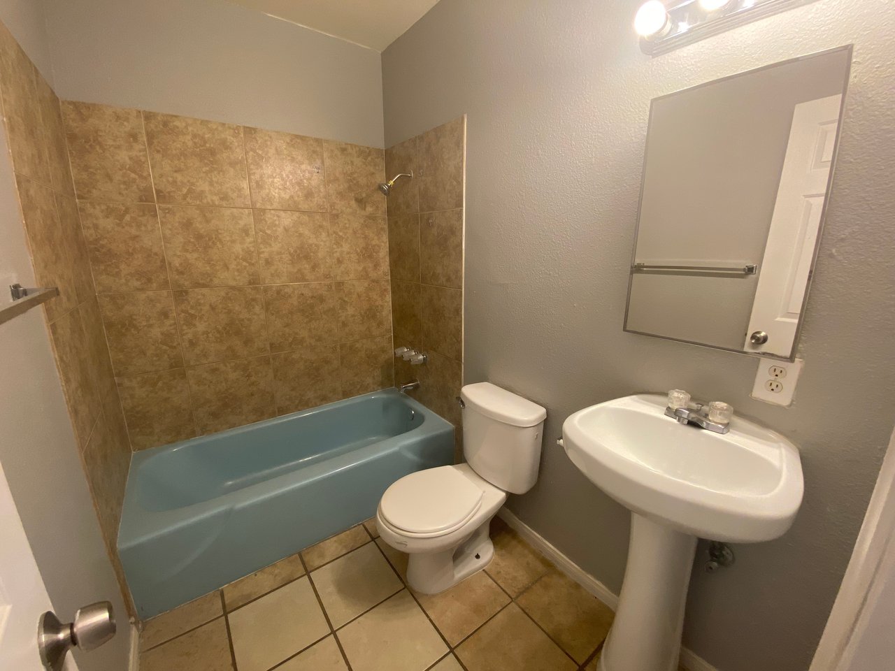 412 West Monroe Avenue #18