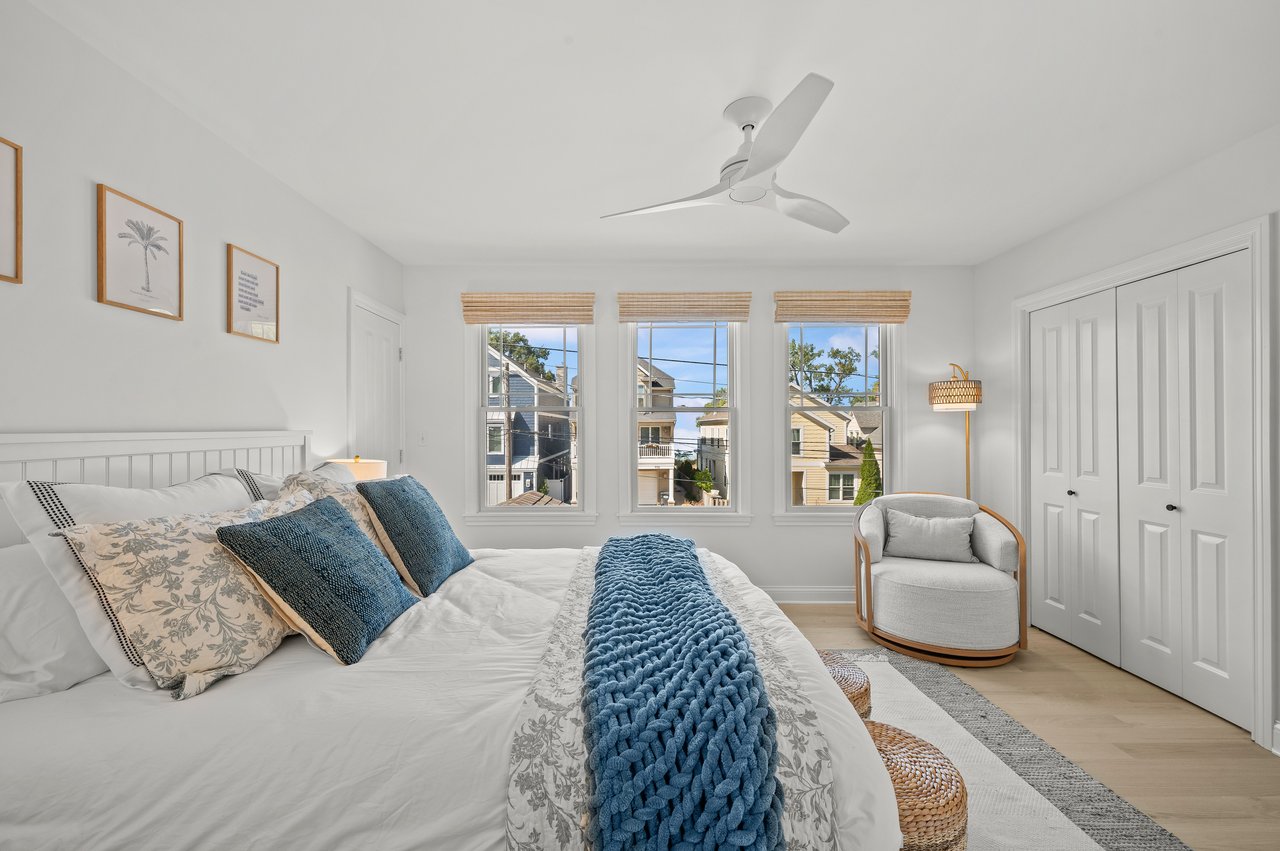 909 Lions Park Drive