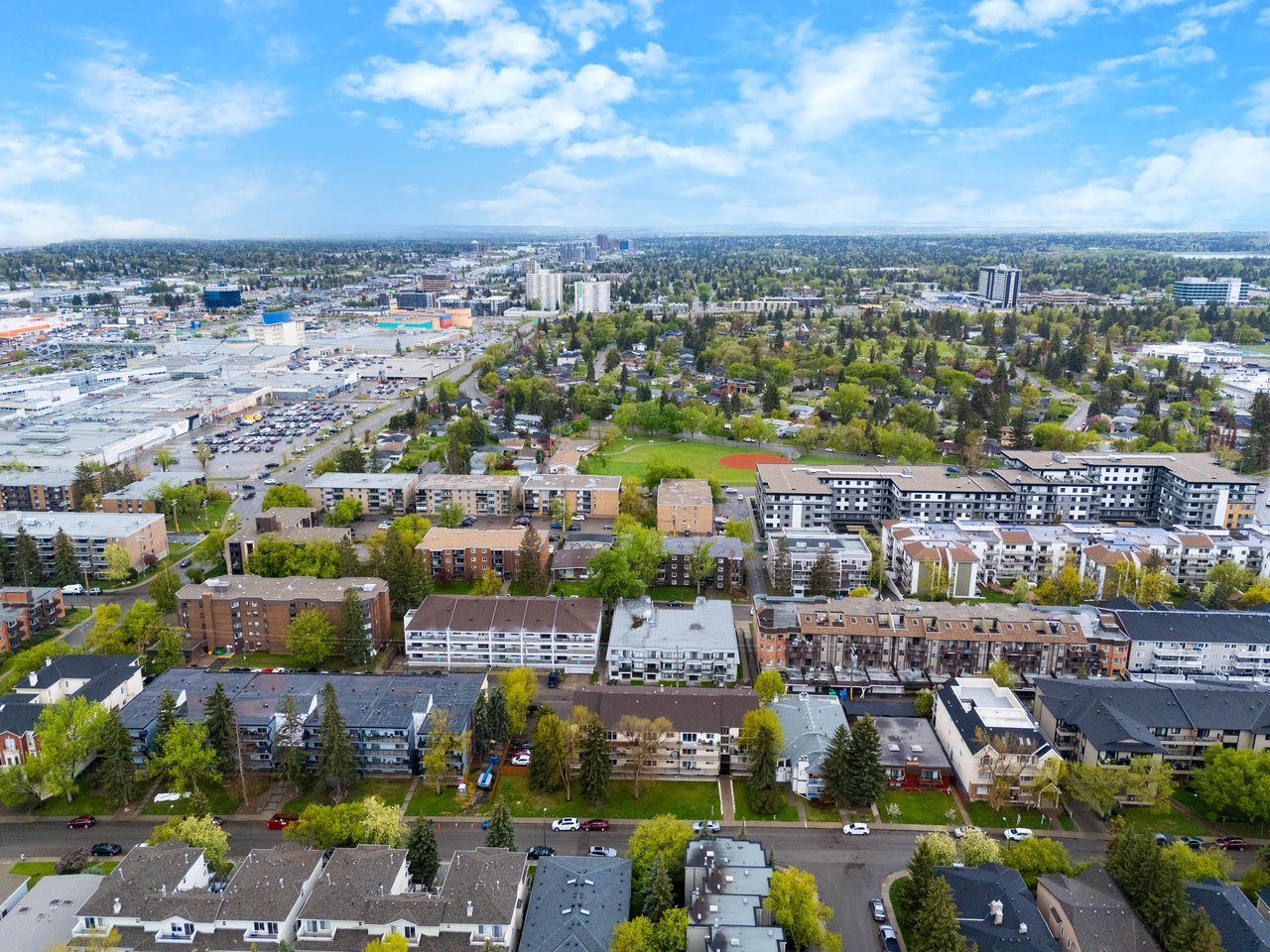635 56 Avenue SW Unit: 206
