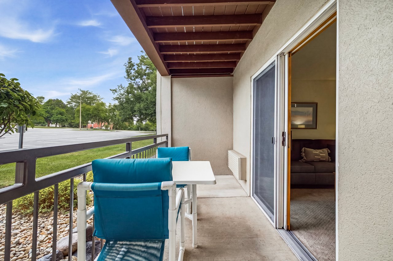 111 Center St. Unit 235 