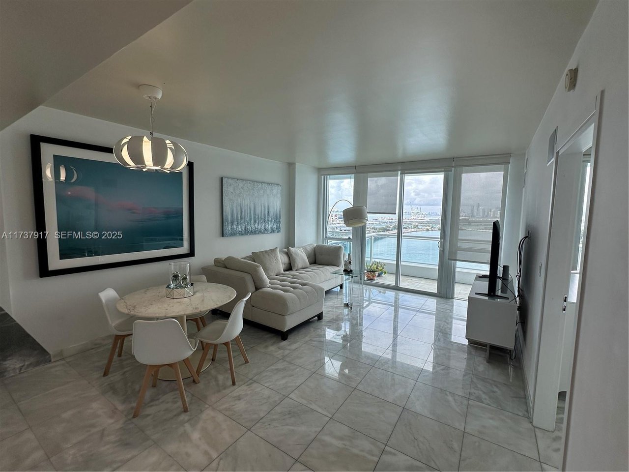 540 WEST AVE #1813