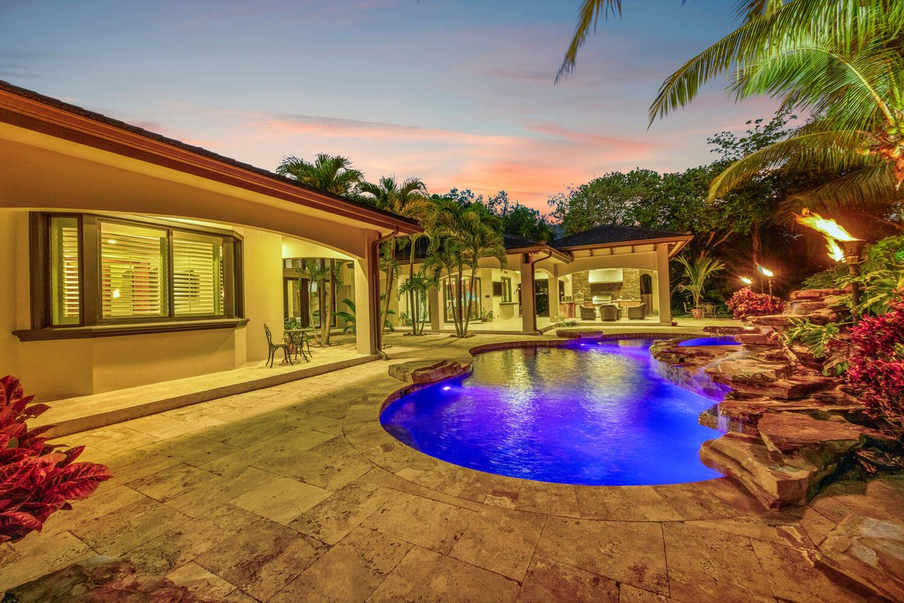 Elegant Custom Home on Builder’s Acre Near Baptist Hospital
