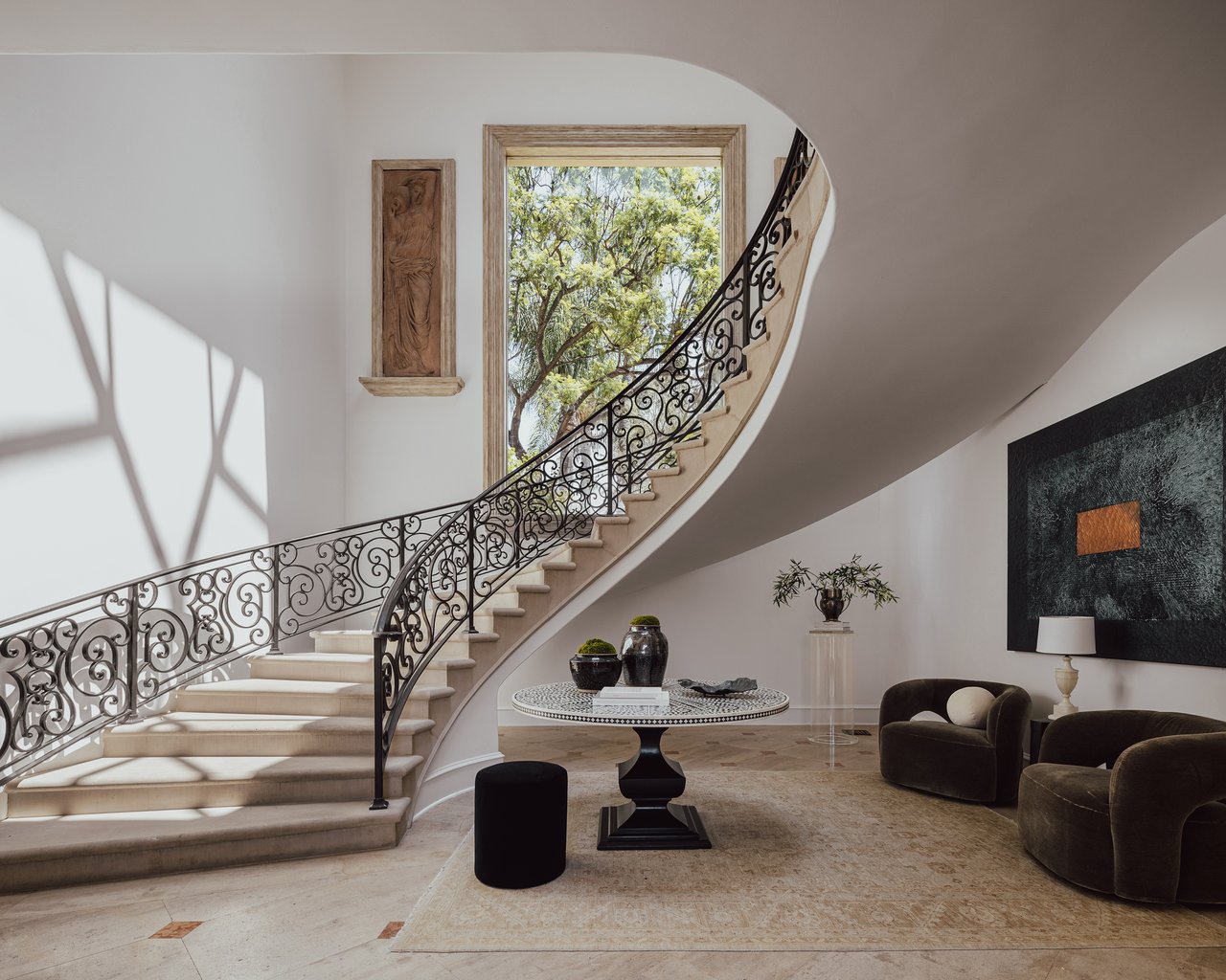 3364 Clerendon Rd, Beverly Hills 