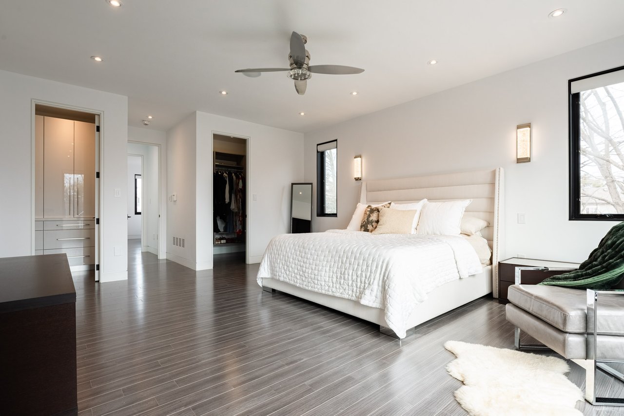 Modern & Contemporary Masterpiece