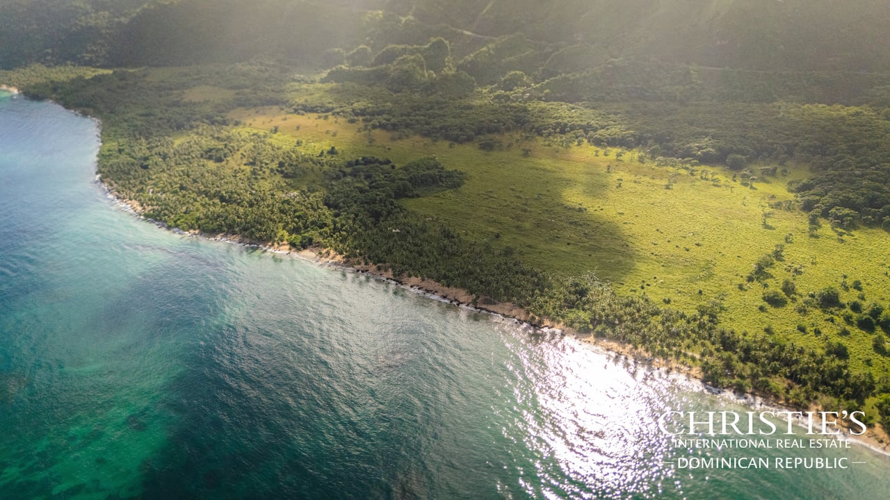 Punta Arena Beachfront Lots