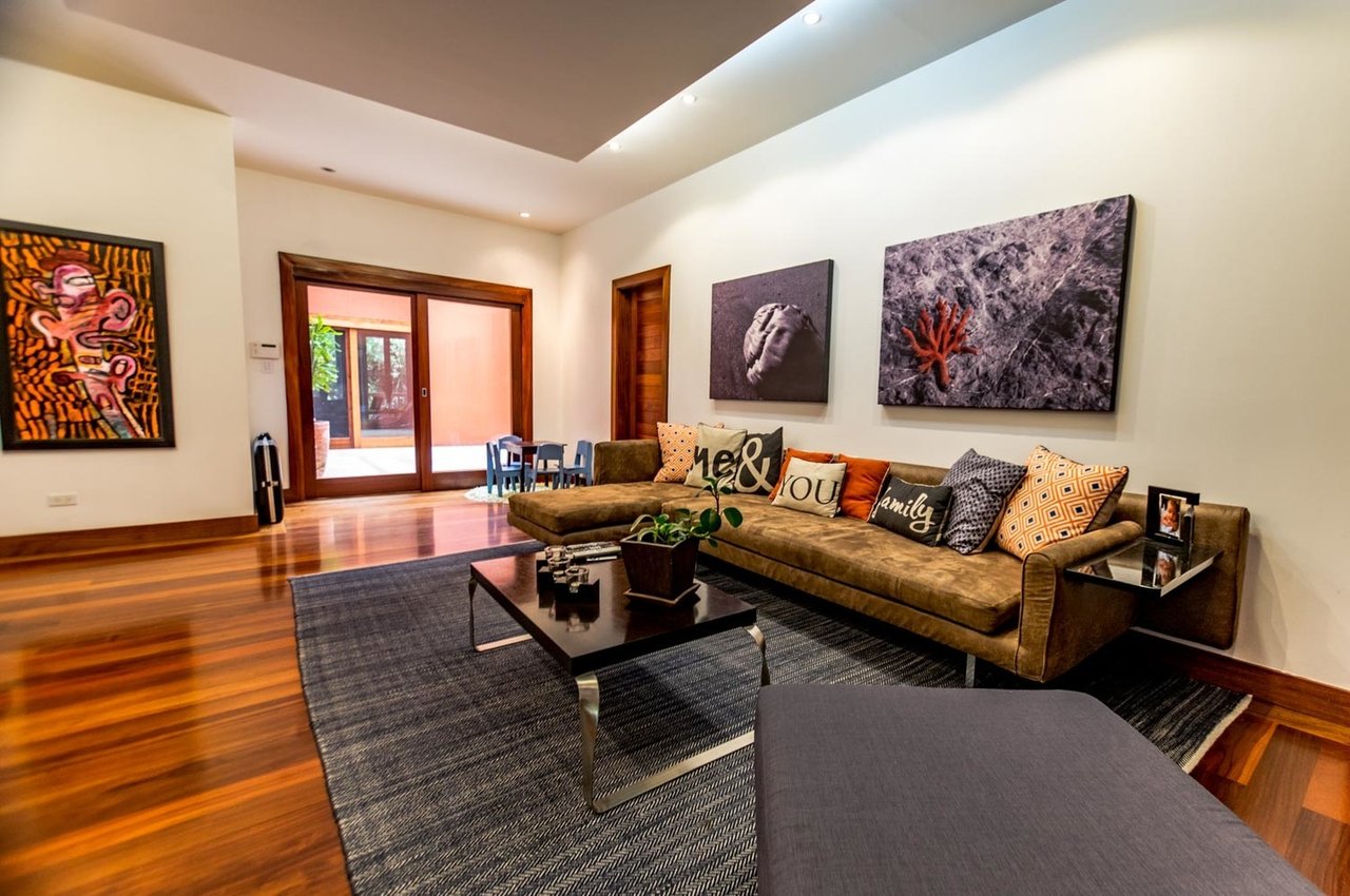 Tropical Gem In Villa Real